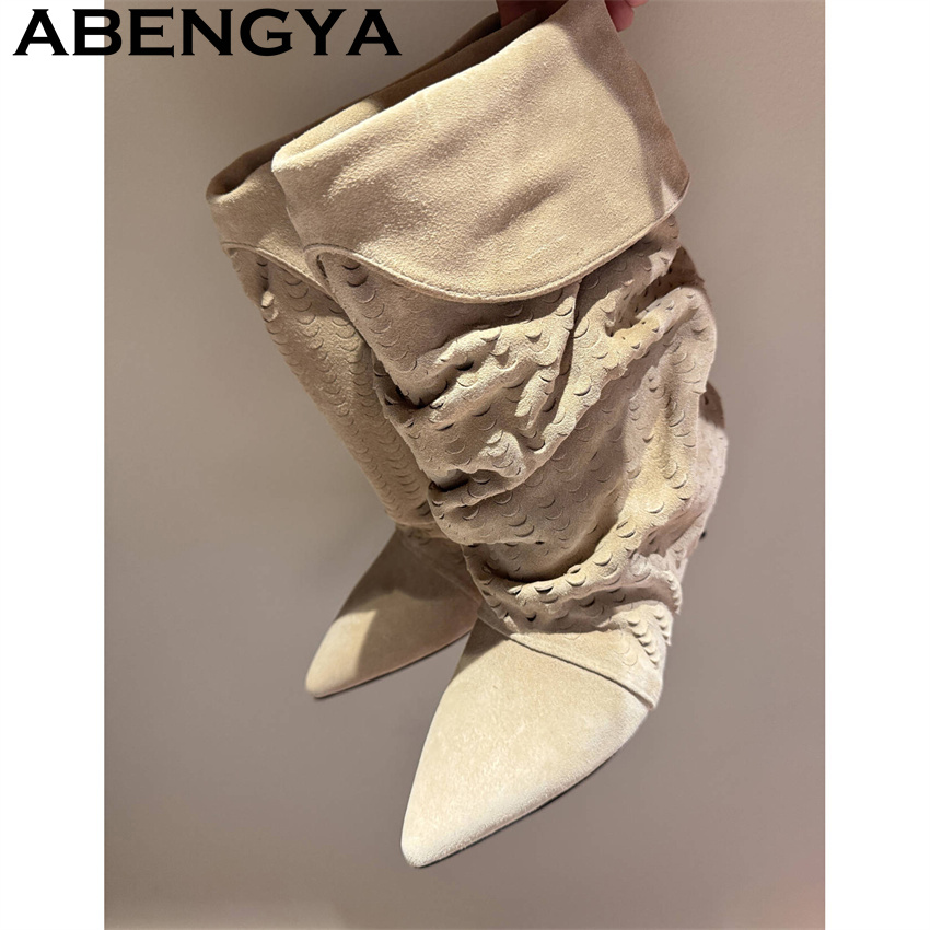 Botas Femininas de Cano Médio  - New Ethnic Fashion avaliação e preço